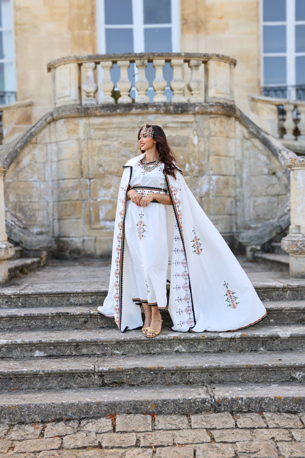ROBE KABYLE NELYA — vue 2
